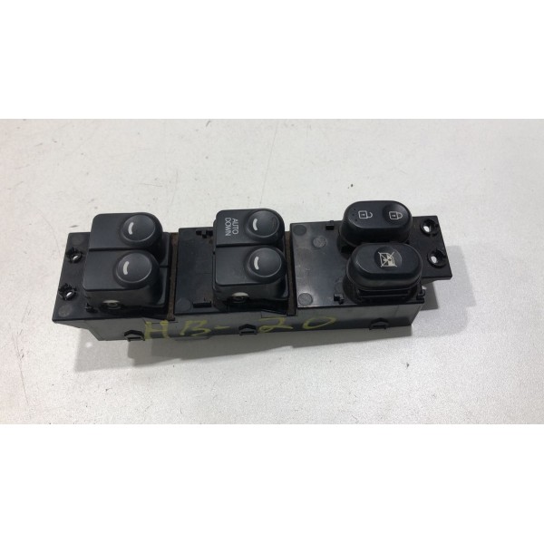 Comando Botão Vidro Elétrico Diant Esquerdo Hb20 2013 A 2019