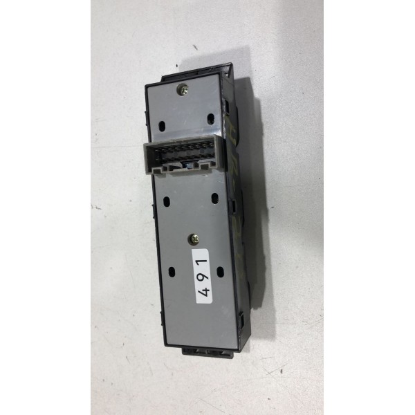 Comando Botão Vidro Elétrico Diant Esquerdo Hb20 2013 A 2019 Comando Botão Vidro Elétrico Diant Esquerdo Hb20 2013 A 2019