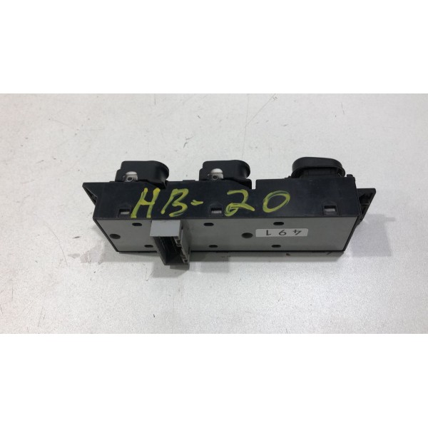 Comando Botão Vidro Elétrico Diant Esquerdo Hb20 2013 A 2019 Comando Botão Vidro Elétrico Diant Esquerdo Hb20 2013 A 2019