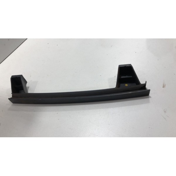 Guia Canaleta Vidro Dianteiro Esquerdo Chevrolet Sonic 2014 Pre