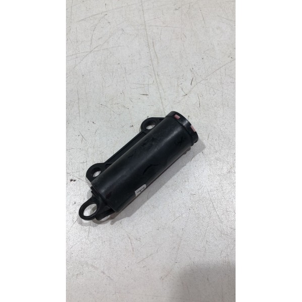 Amortecedor Tampa Porta Luva Mitsubishi Outlander 2014 2019
