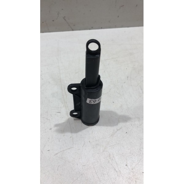 Amortecedor Tampa Porta Luva Mitsubishi Outlander 2014 2019