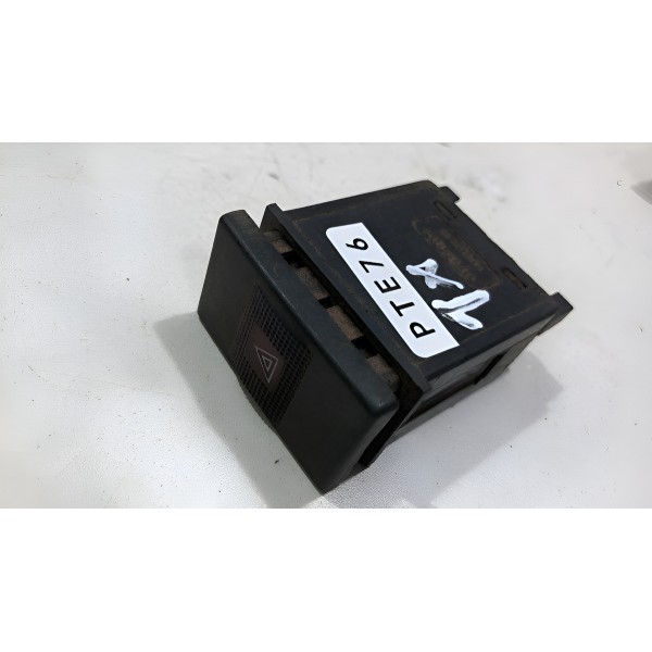 Botão Pisca Alerta Santana Quantum 1998 Á 2006 Original Preto