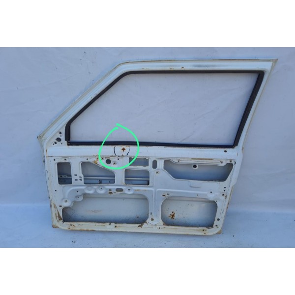 Porta Direita Fiat Uno 1984 Á 2006 2 Portas Com Detalhes
