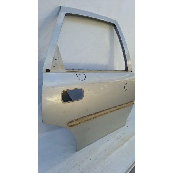 Porta Traseira Direito Vectra 1997 1998 1999 2000 A 2005