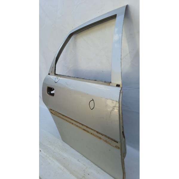 Porta Traseira Direito Vectra 1997 1998 1999 2000 A 2005