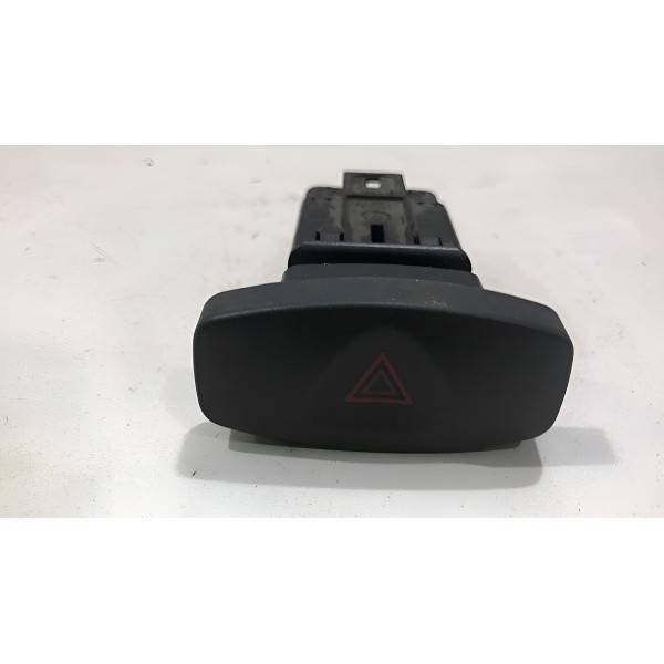Comando Botão Pisca Alerta Renault Sandero 2007 A 2011 Preto
