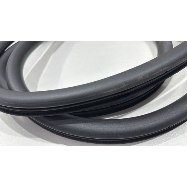 Borracha Carroceria Dianteira Esquerda Jeep Commander Preta