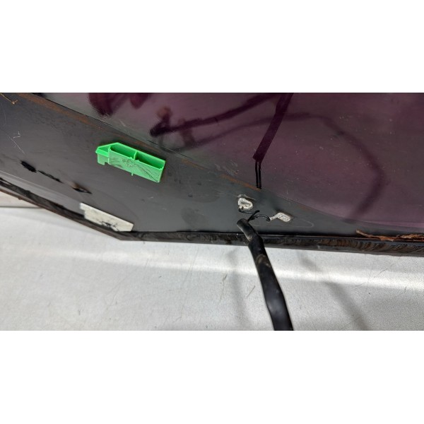 Vidro Fixo Lateral Traseiro Direito Toyota Hilux Sw4 2018 Vidro Fixo Lateral Traseiro Direito Toyota Hilux Sw4 2018