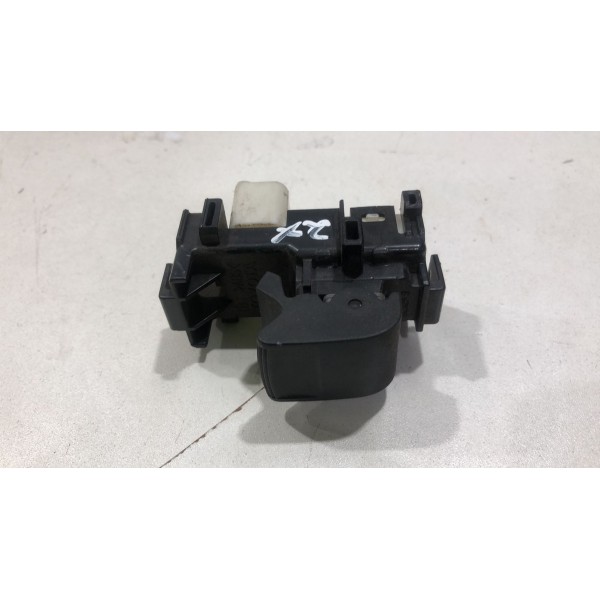 Botão Comando Vidro Elétrico Traseiro Toyota Etios 13 A 19 Botão Comando Vidro Elétrico Traseiro Toyota Etios 13 A 19