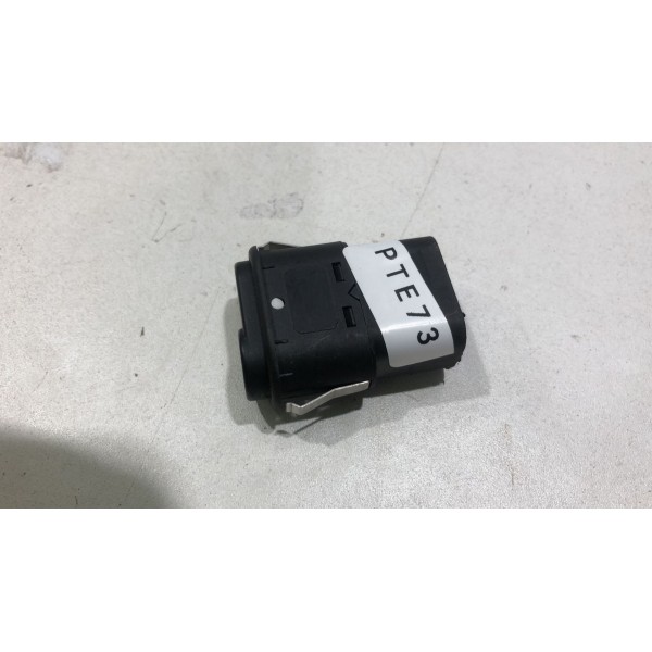 Interruptor Vidro Elétrico Dianteiro Celta 2003 2004 05 2006 Interruptor Vidro Elétrico Dianteiro Celta 2003 2004 05 2006