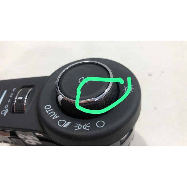 Comando Botão Luz Farol Painel Jeep Commander 2021 A 2024