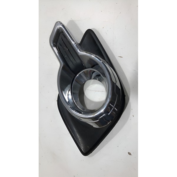 Moldura Milha Esquerda Hilux 2016/2020 520400k010 Preto/cromado Esquerdo Moldura Milha Esquerda Hilux 2016/2020 520400k010 Preto/cromado Esquerdo