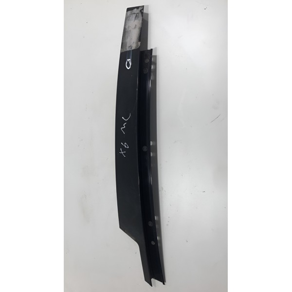 Moldura Da Coluna Porta Dianteira Direita Bmw X6 2010 Á 2015 Preto