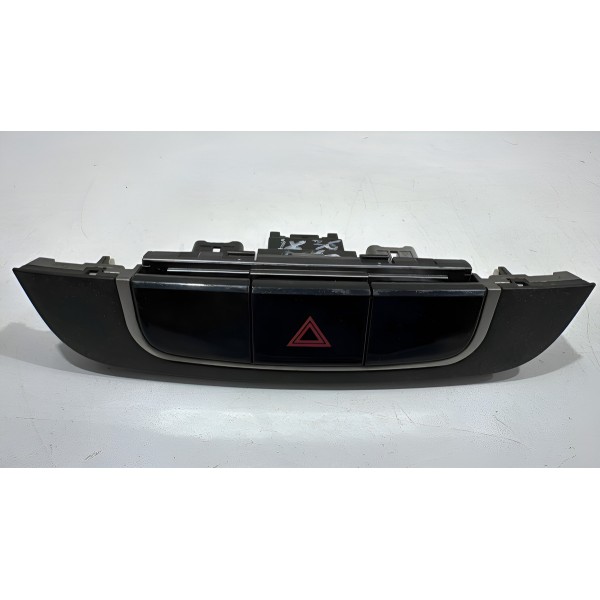 Botão Comando Pisca Alerta Hyundai Ix35 2012 Preto