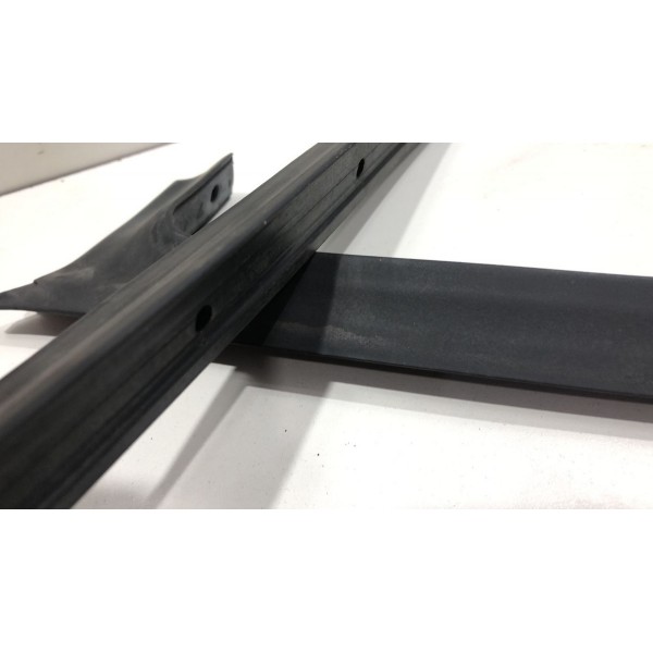 Borracha Vedação Porta Dianteira Direita Fiat Punto 2009/13