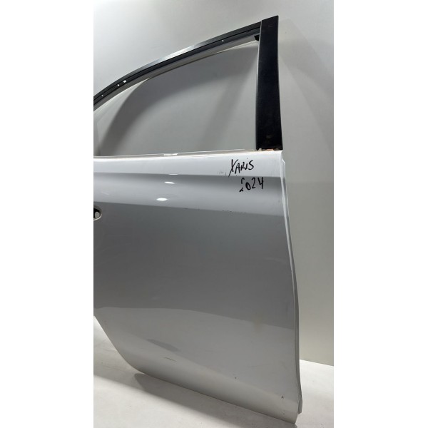 Porta Traseira Direita Toyota Yaris Sedan 2019 2024 Branca Porta Traseira Direita Toyota Yaris Sedan 2019 2024 Branca