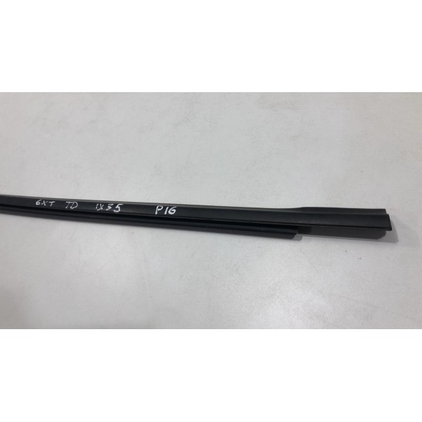 Pestana Externa Traseira Direita Hyundai Ix35 2011 2017 Preto Pestana Externa Traseira Direita Hyundai Ix35 2011 2017 Preto