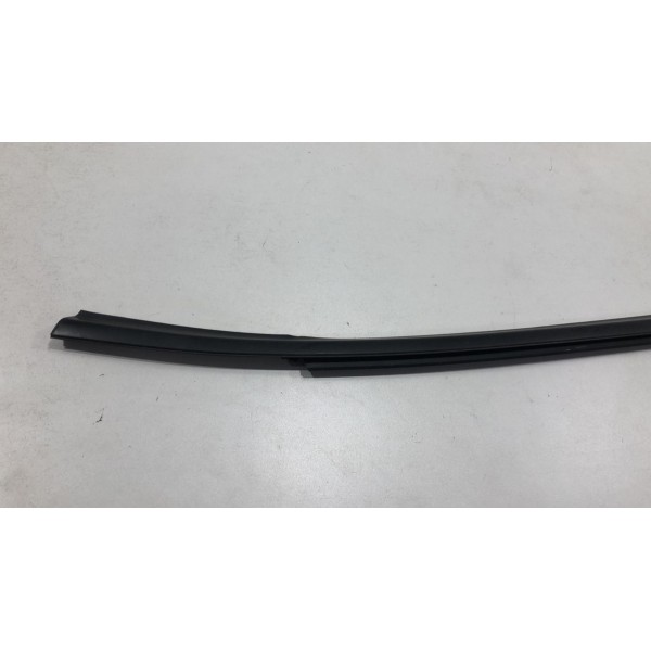 Pestana Externa Traseira Direita Hyundai Ix35 2011 2017 Preto Pestana Externa Traseira Direita Hyundai Ix35 2011 2017 Preto