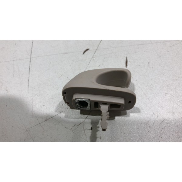 Suporte Teto Cabide Chevrolet Malibu 2010 2011 2012 Suporte Teto Cabide Chevrolet Malibu 2010 2011 2012