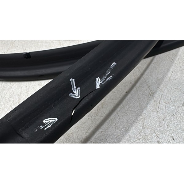 Borracha Fixa Porta Diant Direita Amarok Superior Compare Preta