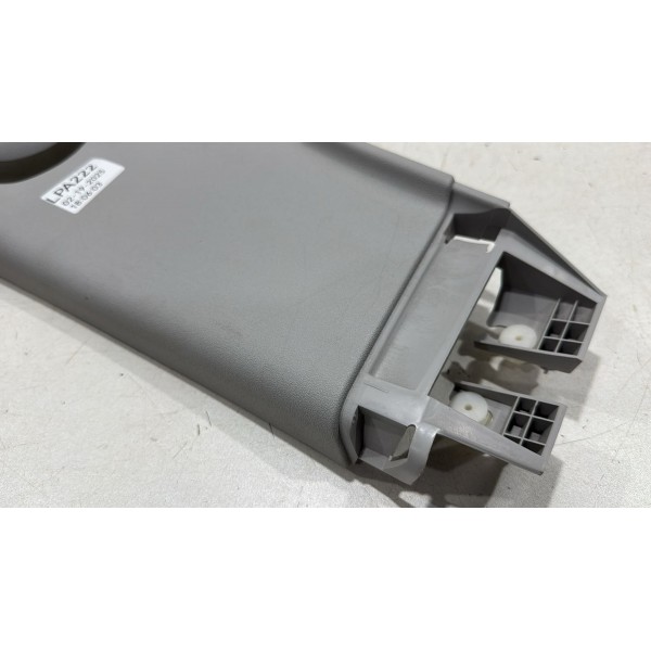 Acabamento Coluna Traseira Direita Amarok 2017/21 2h7867242 Acabamento Coluna Traseira Direita Amarok 2017/21 2h7867242