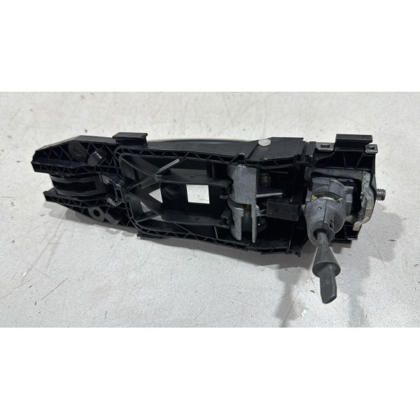 Maçaneta Externa Dianteira Esquerda Amarok  2012 2017