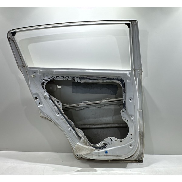 Porta Traseira Esquerda Kia Sportage 2011/16 Avarias Branco Porta Traseira Esquerda Kia Sportage 2011/16 Avarias Branco