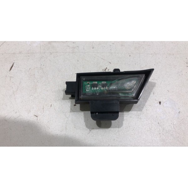 Luz Cortesia Retrovisor Direito Vw Golf Gti 2.0 2016 2017 Luz Cortesia Retrovisor Direito Vw Golf Gti 2.0 2016 2017