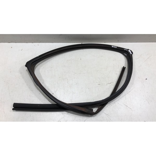 Canaleta Porta Traseira Direita Outlander Gt 2014/2015