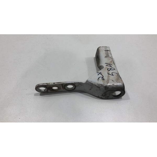 Suporte Direito Dobradiça Tampa Traseira S10 2012/2019