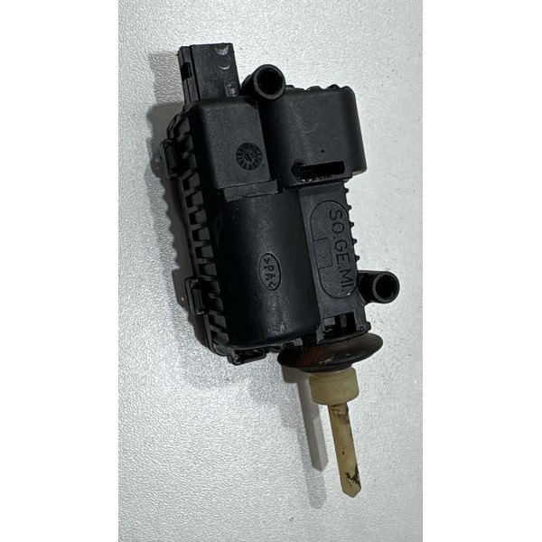 Motor Atuador Portinhola Gm Onix Cobalt Prisma 13224654 Preto Motor Atuador Portinhola Gm Onix Cobalt Prisma 13224654 Preto
