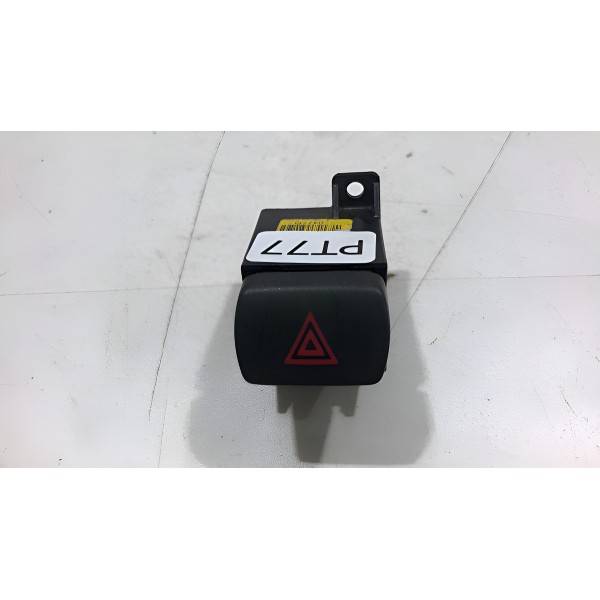 Botao Pisca Alerta Fiat Bravo 2011 A 2016 735424252 Preto Botao Pisca Alerta Fiat Bravo 2011 A 2016 735424252 Preto