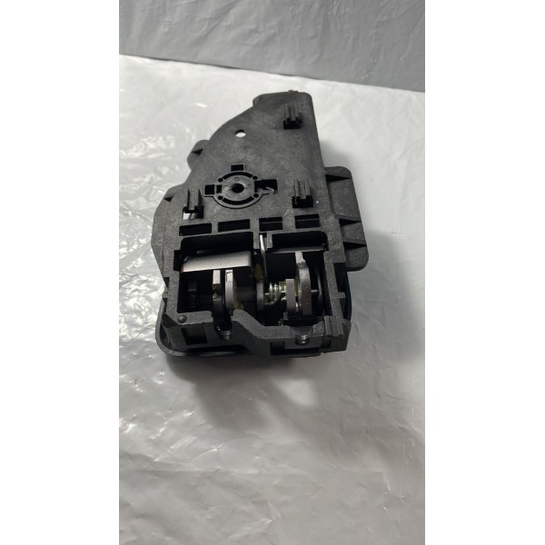 Maçaneta Interna Direita Hyundai Ix35 2010 Á 18 Com Moldura