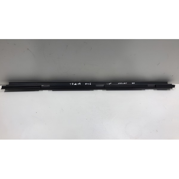 Pestana Interna Dianteira Direito Vw Passat 2004 2007 Preto Pestana Interna Dianteira Direito Vw Passat 2004 2007 Preto