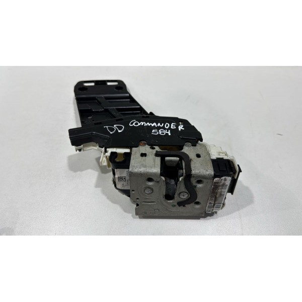 Fechadura Dianteira Direita Ram Rampage Commander 2022/2025