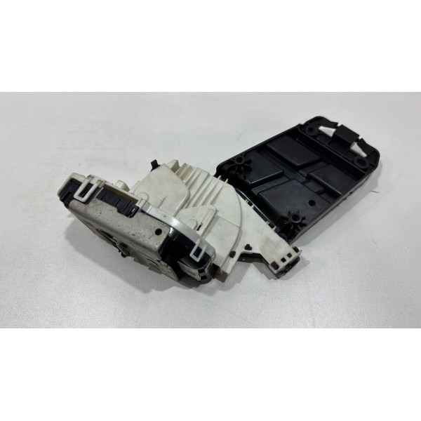 Fechadura Dianteira Direita Ram Rampage Commander 2022/2025