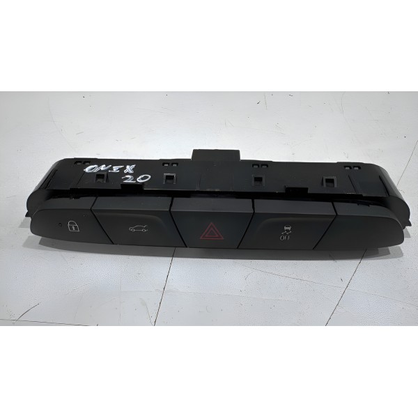 Botão Alerta Trava Onix Plus 2020 2021 2022 26211382 Preto Botão Alerta Trava Onix Plus 2020 2021 2022 26211382 Preto