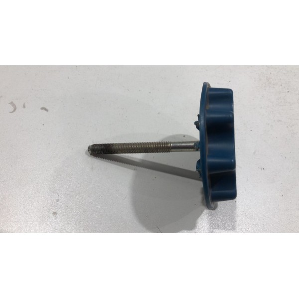 Parafuso Trava Estepe Toyota Yaris 2018 Á 2024 Parafuso Trava Estepe Toyota Yaris 2018 Á 2024