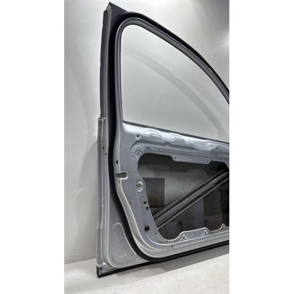 Porta Dianteira Esquerda Vw Passat B6 2009 2010 2011 2012 Preto