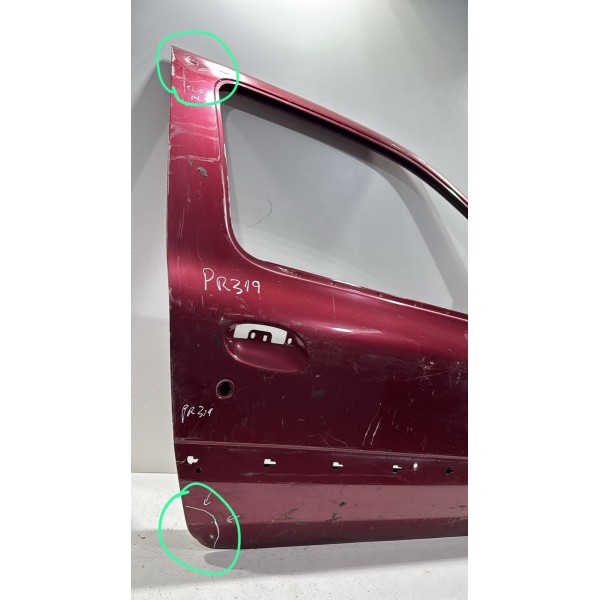 Porta Direita Renault Clio 2001 Á 2012 2 Portas Dianteira Bordô Porta Direita Renault Clio 2001 Á 2012 2 Portas Dianteira Bordô