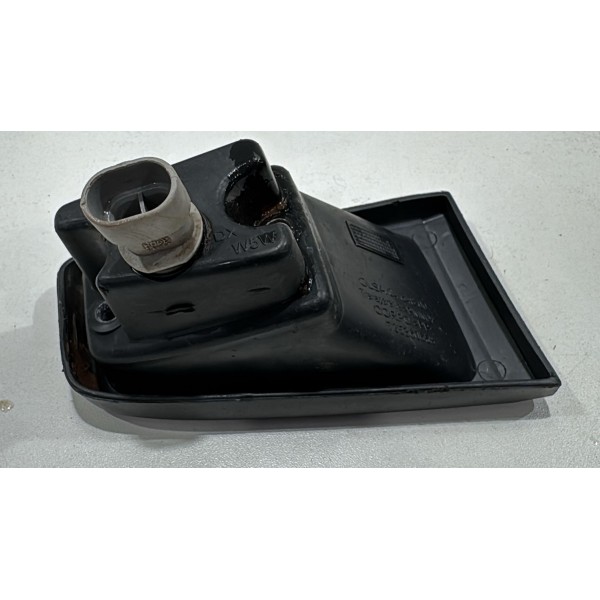 Lanterna Direita Placa Fiat Strada