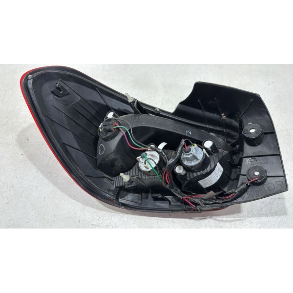 Lanterna Kwid 2018 2022 Lado Direito Direito/passageiro Vermelha Lanterna Kwid 2018 2022 Lado Direito Direito/passageiro Vermelha