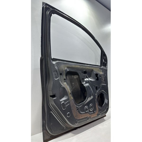 Porta Dianteira Esquerda Chevrolet Spin Avaria Detalhes Cinza