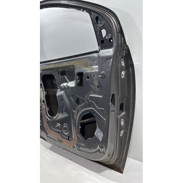 Porta Dianteira Esquerda Chevrolet Spin Avaria Detalhes Cinza