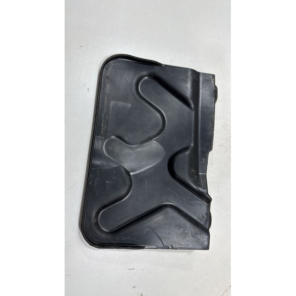 Defletor Radiador Hyundai Ix35 2.0 2010 2011 Lado Esquerdo