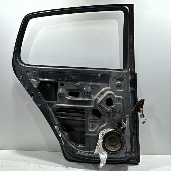 Porta Traseira Esquerdo Vw Fox 2010/2014 Esquerda