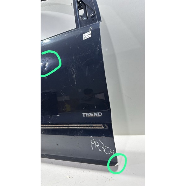 Porta Dianteira Direita Fox 2010/2014 2 Furos Fechadura Direito Azul
