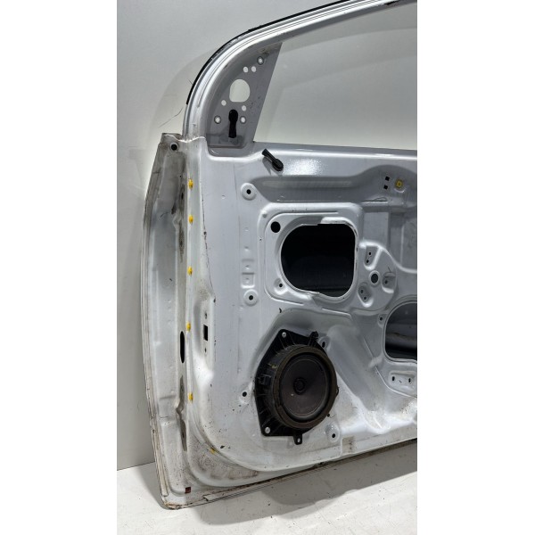 Porta Dianteira Direita Hyundai Hb20 2013 A 2019 Detalhes Direito