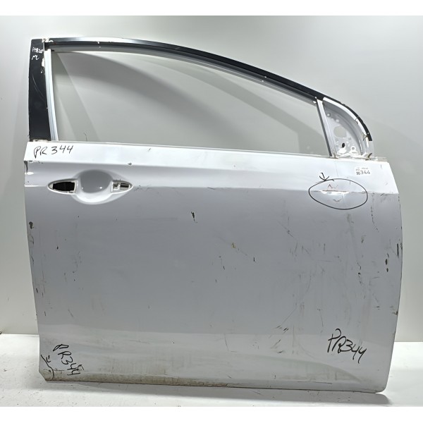 Porta Dianteira Direita Hyundai Hb20 2013 A 2019 Detalhes Direito